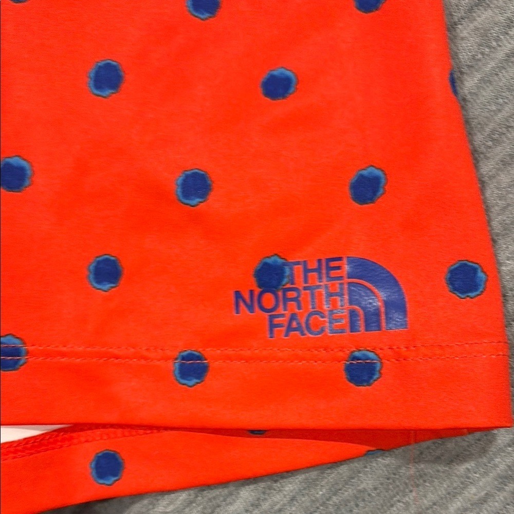 The North Face Orange Blue Polka Dot Tankini Swim Top Cross‎ Back Shelf Bra - Picture 2 of 8